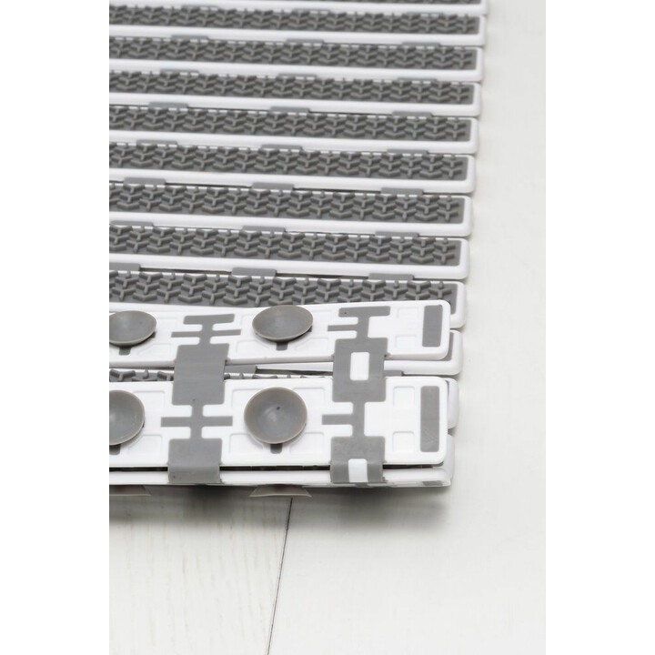 Liukastumista estävä kylpyhuoneen matto 69 x 38 cm