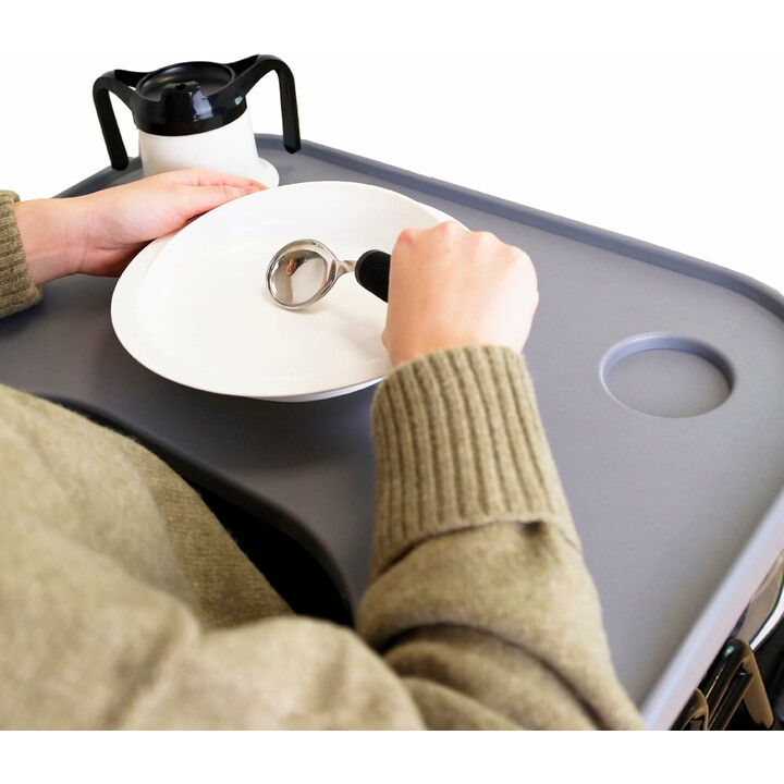 Irrotettava, kevyt pyörätuolin tarjotin juomatelineellä