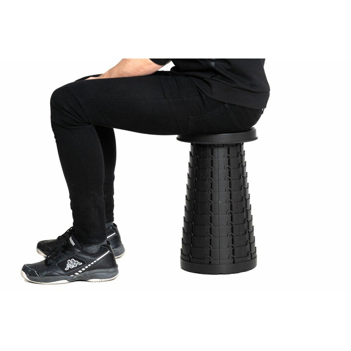 Kokoonmenevä retkituoli kevyt ja helposti kuljetettava