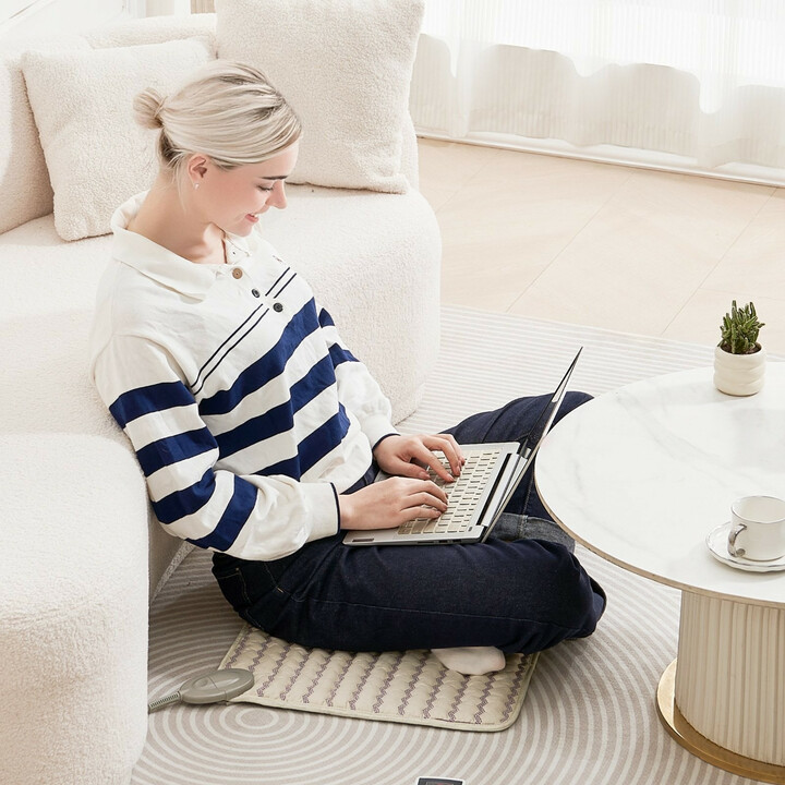 Ametisti kaukoinfrapuna lämpötyyny negatiivisilla ioneilla selän ja lantion rentoutukseen 460 x 460 mm