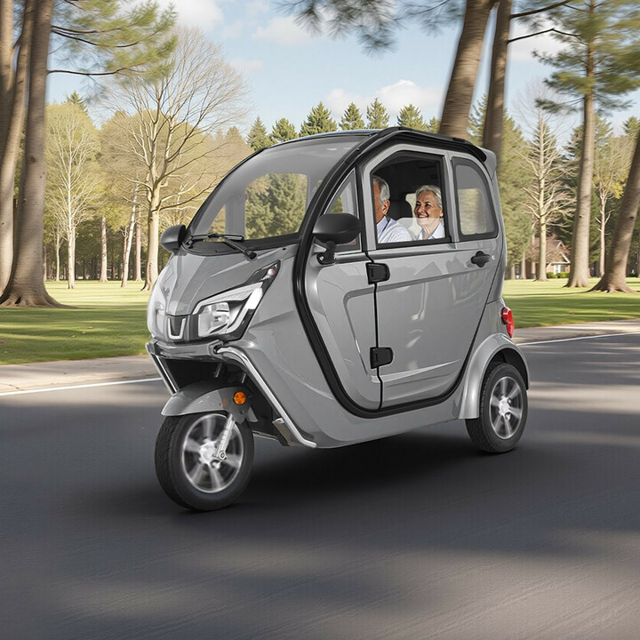 3-pyöräinen suljettu sähköskootteri aikuisille ja senioreille, 3-istuiminen, 1500W, 60 km toimintasäde, kantavuus 295 kg